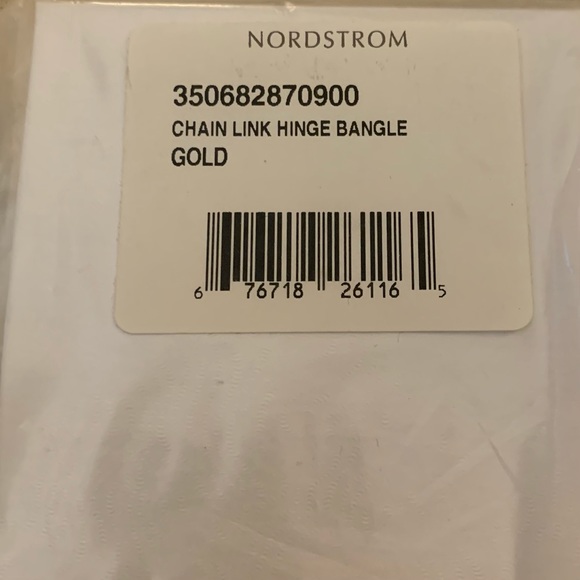 NWT Goldtone Chain Link Hinged Bangle Bracelet FINAL PRICE - Picture 3 of 13